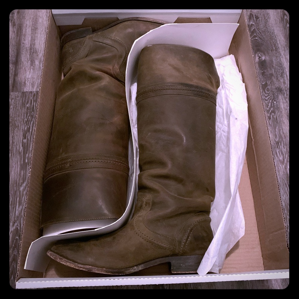 Frye Melissa Trapunto Boots Olive 9